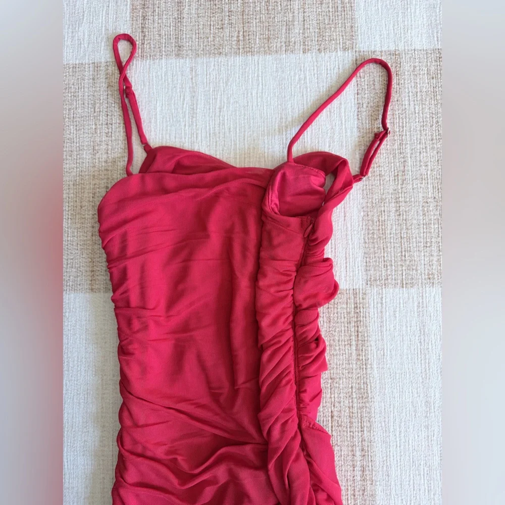 Hello Molly Red Ruched Bodycon Dress - Picture 5 of 7